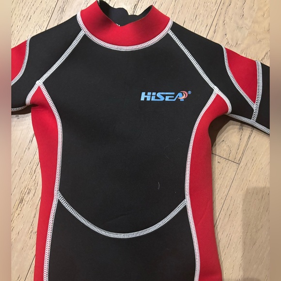 Kids Scuba Suit - Picture 2 of 3